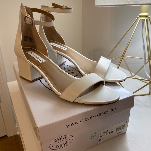 Steve Madden Shoes - Steve Madden white sandals (Irenee)